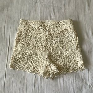 ❌SOLD❌ NWOT Urban Outfitters Kimchi Blue Lace Crochet Knit High-Rise Shorts